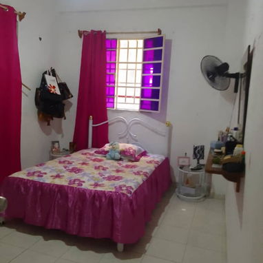 SE VENDE PROPIEDAD DE DOS NIVELES EN DIEZ DE OCTUBRE - 9/10