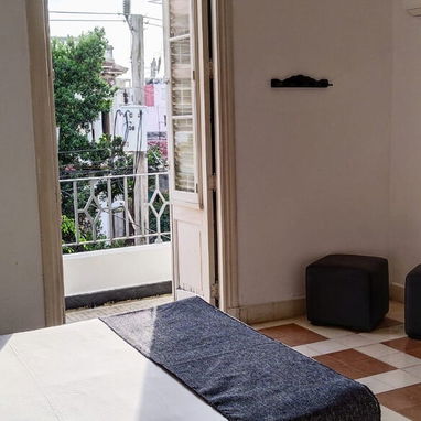 EN EL VEDADO 4 HAB, 3 BAÑOS , GARAGE , edificio Alberto Prieto - Img 125613824