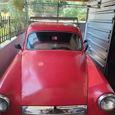 Simca Aronde con Lada 01 - Interior nuevo rojo - Familiar - Img 126010325