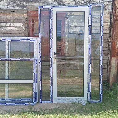 Marquetería de aluminio desde puertas , bajos de mesetas ventanas y más  , confección e instalación y garantía - 3/6