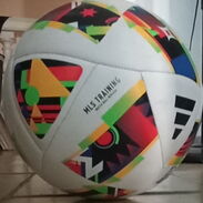 Se vende pelota de fútbol - Img 45439546