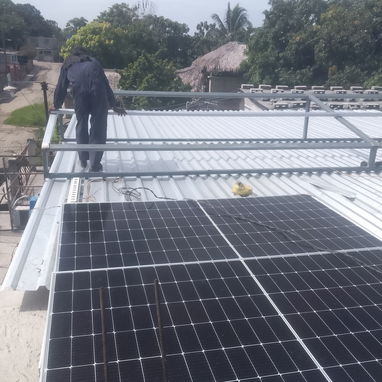 Montaje De Bases De Paneles Solares 👷🏽♂️🧰✅ - Img 127908620