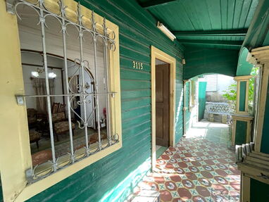 Casa chalet en venta en Marianao - Img 65095052