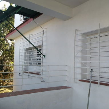 Permuta x 1 con dinero o venta de una propiedad en La Lisa (consta de 2 casas) y 2 patios - Img 96975217