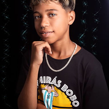 Fotografía de estudio para 15añeros - Img 120294396