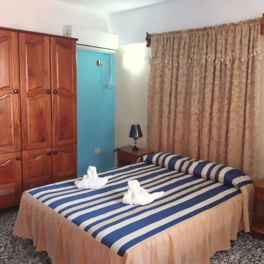 🏡 Casa en la Playa en La Habana: Vive el Caribe Frente al Mar - Img 116849593