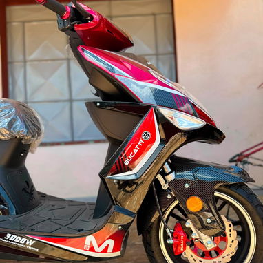 MOTO ELÉCTRICA BUCATTI M - 3/7