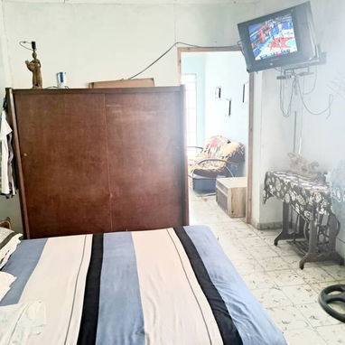 Casa independiente en la Virgen del Camino en 9000 USD. Placa libre y se deja con cosas dentro puedes llegar y vivir!! - Img 125439882