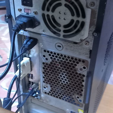 Pc y mesa, marca Gigabyte modelo GA-f2A68HM-DS2 - 5/6