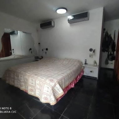 Casa independiente con piscina en terreno de 2mil m² - Img 114230429