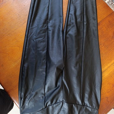 Pantalon de cuero para mujer talla XL - Img 110195234