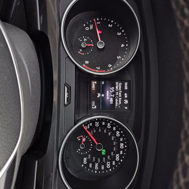 Wolswagen tiguan 2021 carro nuevo con solo 34 500 millas - 3/4