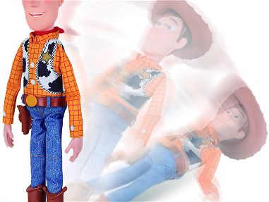Hermoso-Toy Story Disney Sheriff Woody ANIMATRONICO 42 cm interactivo con Comandos de Voz,+70 Frases y Sonidos, Se Mueve - Img 32874059