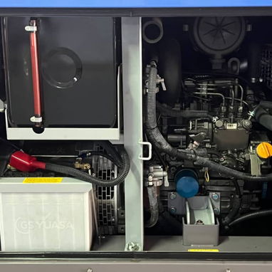 Generador Eléctrico diesel Denyo DCA-15LSX 400h de uso 15kw Viene con su transfer automático Denyo - 8/9