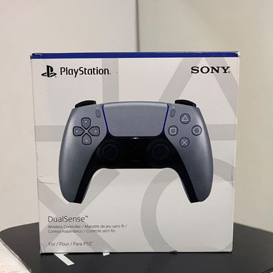 Mandos de PS5 sellados en caja - 2/2
