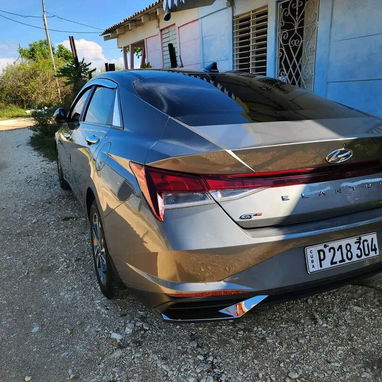 Hyundai elantra 2022 - Img 121239885