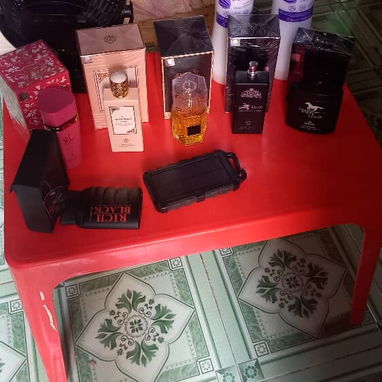 Perfumes árabes ✨ - 2/4