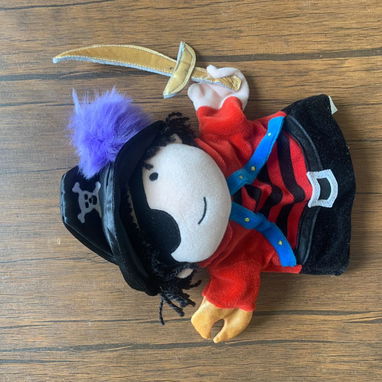Títeres y peluche - Img 111237399