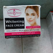 Crema Hidratante blanqueadora - Img 57427029
