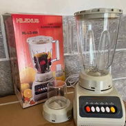 Se vende 🔺Batidora Milexus 2 en 1🔻 👉🏻Vaso plástico, 1.5L, 300w - Img 56529674