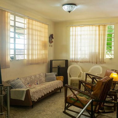 Se vende casa en el Casino Deportivo - 9/10