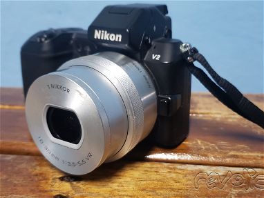 Nikon 1 V2 - Img 67568562