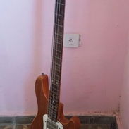 Vendo Bajo electrico - Img 56292608