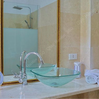 Renta hostal de 2 apartamentos con 3 habitaciones  cada uno en La Habana Vieja - Img 112642441