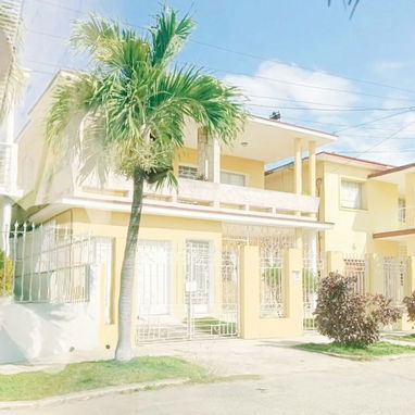 🏠 Renta De Casa En El Sevillano. 🛏️Tiene 3 habitaciones espaciosas. 📞 Reserva: +5355284821. - 7/9
