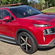 Vendo o negocio, Hyundai Santa Fe, 2021 límite con 89,000 millas - Img 53394072