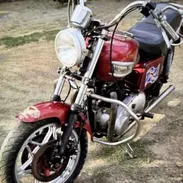 Moto Triumph - Img 57733534