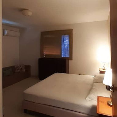 SE RENTA APARTAMENTO DE 2 CUARTOS FRENTE A G, EN EL PISO 18 - 8/10