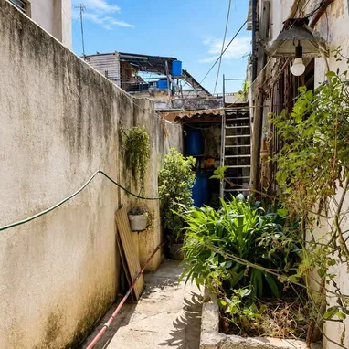 Se vende casa independiente en el Cerro - Img 127321403