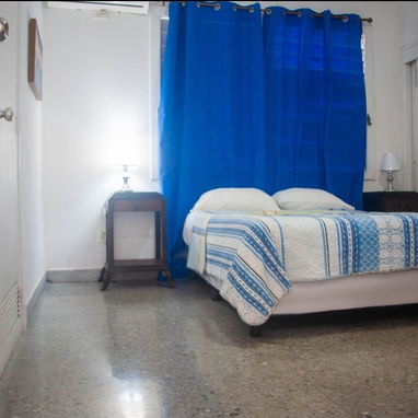 RENTA EN VEDADO - Img 116481673