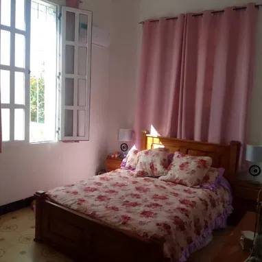 🔥5 cuartos y garage amplio caracterizan a esta propiedad cerca de la Ceguera - Img 119522930