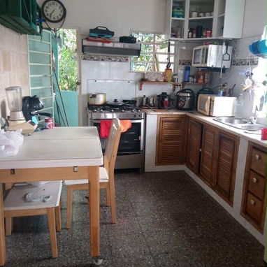 🏡 CASA INDEPENDIENTE EN VENTA | CERRO (56) - 3/10