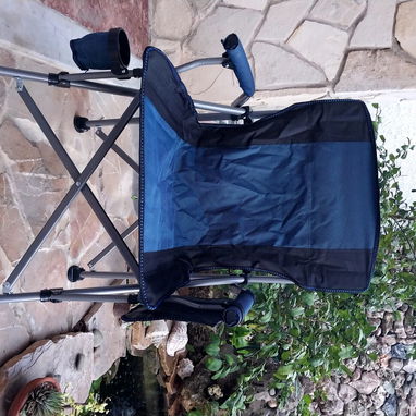 Silla plegable de camping con accesorios útiles. - Img 122130188