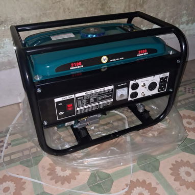 Planta Eléctrica De 2500 Watts 110 y 220 V*Online - 3/5