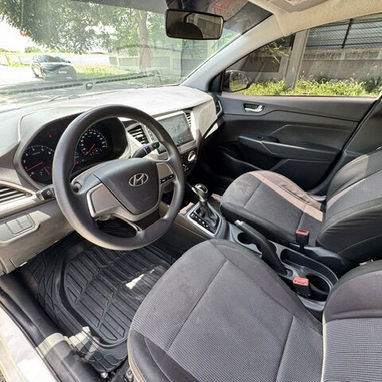 Hyundai Accent 2021 Automático en buenas condiciones - 5/5