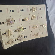 Dijes de oro laminado 14k - Img 57961860