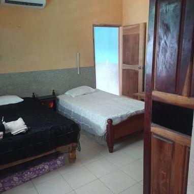 Se Vende Casa Independiente de 5 Cuartos Climatizados en Cienaga de Zapata, Matanzas - Img 125886473