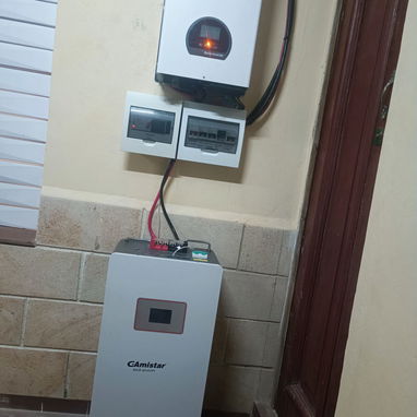 Se realizan trabajos de instalaciones de sistemas fotovoltaicos - 4/6