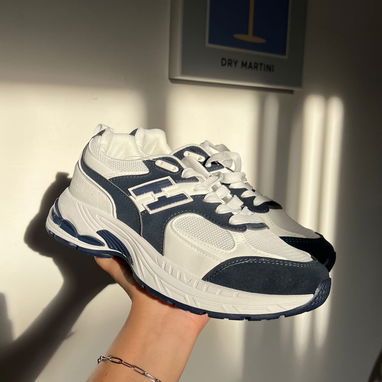 Tenis deportivos - 3/5