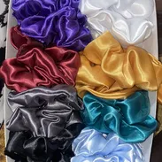 Scrunchies de satin - Img 57730939