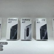 190 USD!! NUEVOOO. SAMSUNG GALAXY A17 NUEVO EN CAJA SELLADO, 0KM ++ ACCESORIOS - Img 57713891