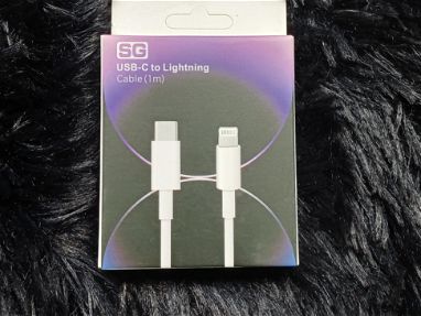 cable tipo C a Lightning nuevo en caja - Img main-image-45691464