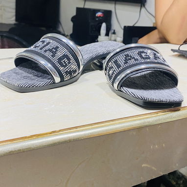 Se venden Sandalias - Img 123482088