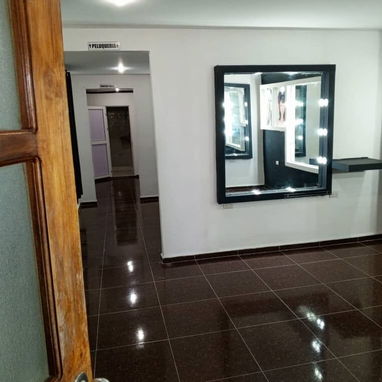 Venta apartamento en una biplanta en el vedado( NH-80) - Img 104762905