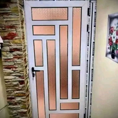 Soy Primera Mano ✋️https://Wa.me/+5351744156 ☎️Realizamos todo tipo de diseños modernos en carpintería de aluminio y cri - Img 126396799