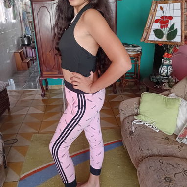 Ropa para mujer y jóvenes - 8/10